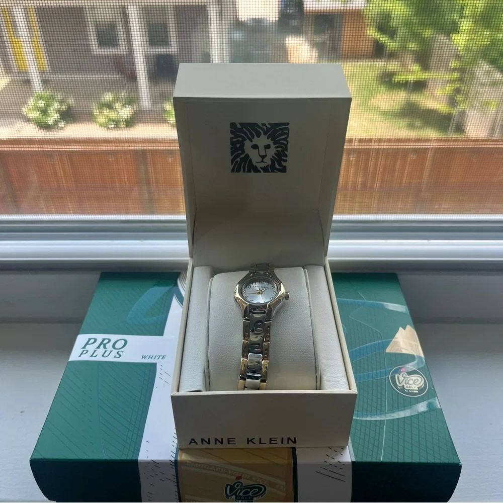 ❤️‍🔥HP❤️‍🔥 Anne Klein Stainless Steel Watch